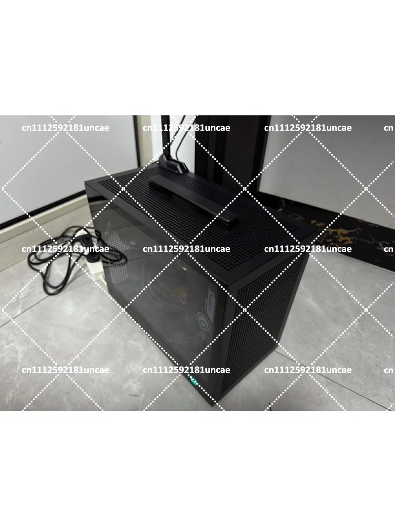 Przenośna obudowa komputera IT – Case Mesh Panel recenzja i cena