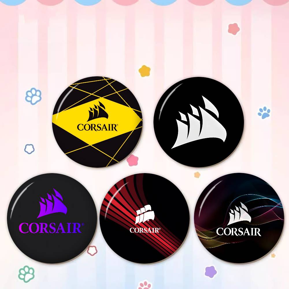 Przypinki z miękkimi guzikami  – Gaming Accessories Icon recenzja i cena